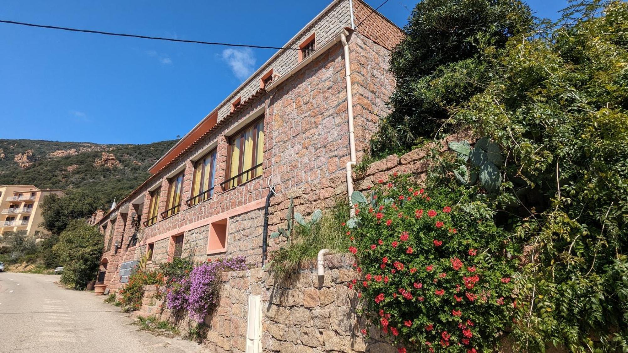 Le Porto T3 55M2 Vue Mer Immeuble Traditionnel En Pierre De Taille Avec Prestations Exceptionnelles Barbecue Ordinateur Videosurveillance Terrasse Panoramique Exteriör bild