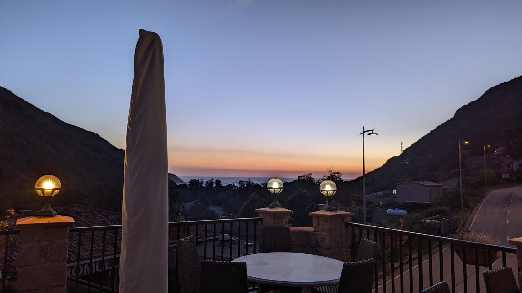 Le Porto T3 55M2 Vue Mer Immeuble Traditionnel En Pierre De Taille Avec Prestations Exceptionnelles Barbecue Ordinateur Videosurveillance Terrasse Panoramique Exteriör bild
